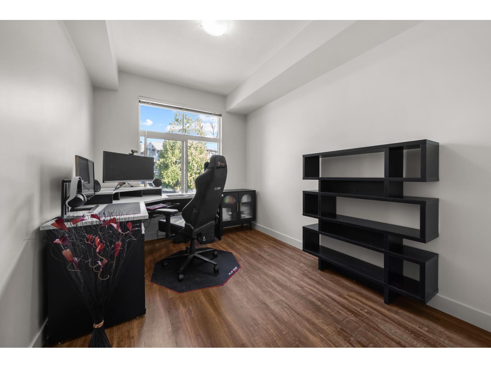 315 33318 E Bourquin Crescent, Abbotsford, British Columbia  V2S 0A6 - Photo 18 - R3111640