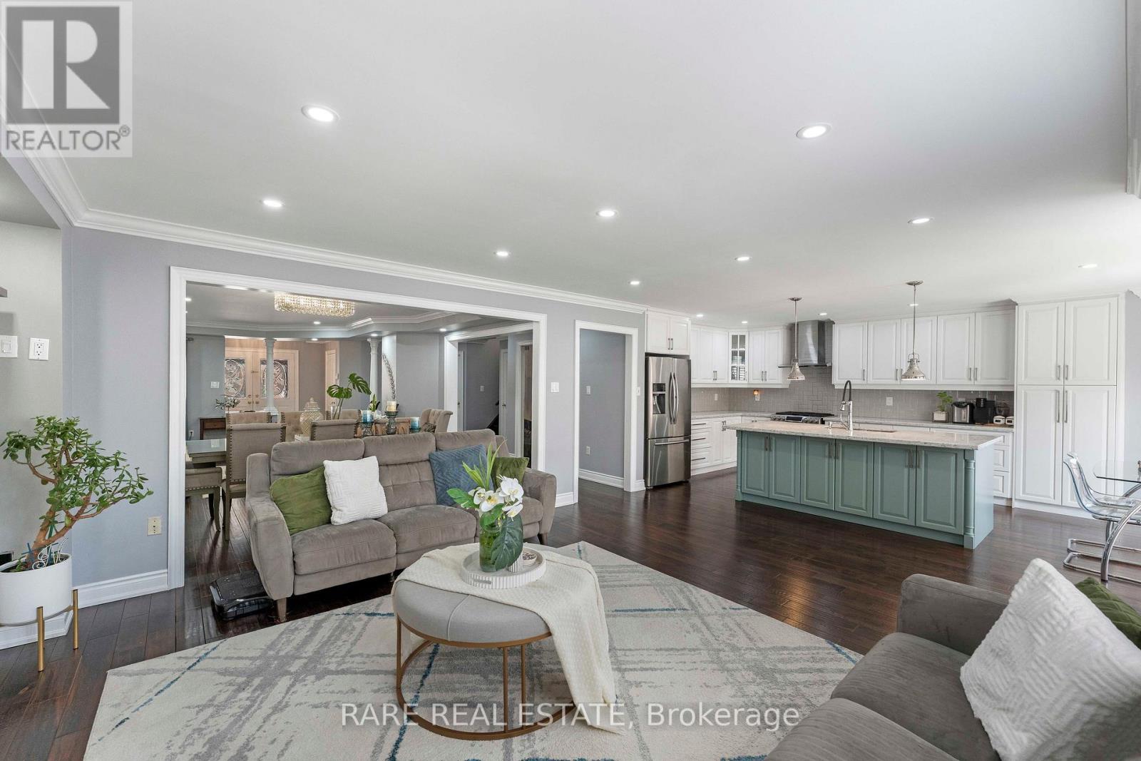 33 SOUTHBEND DRIVE, Brampton, Ontario