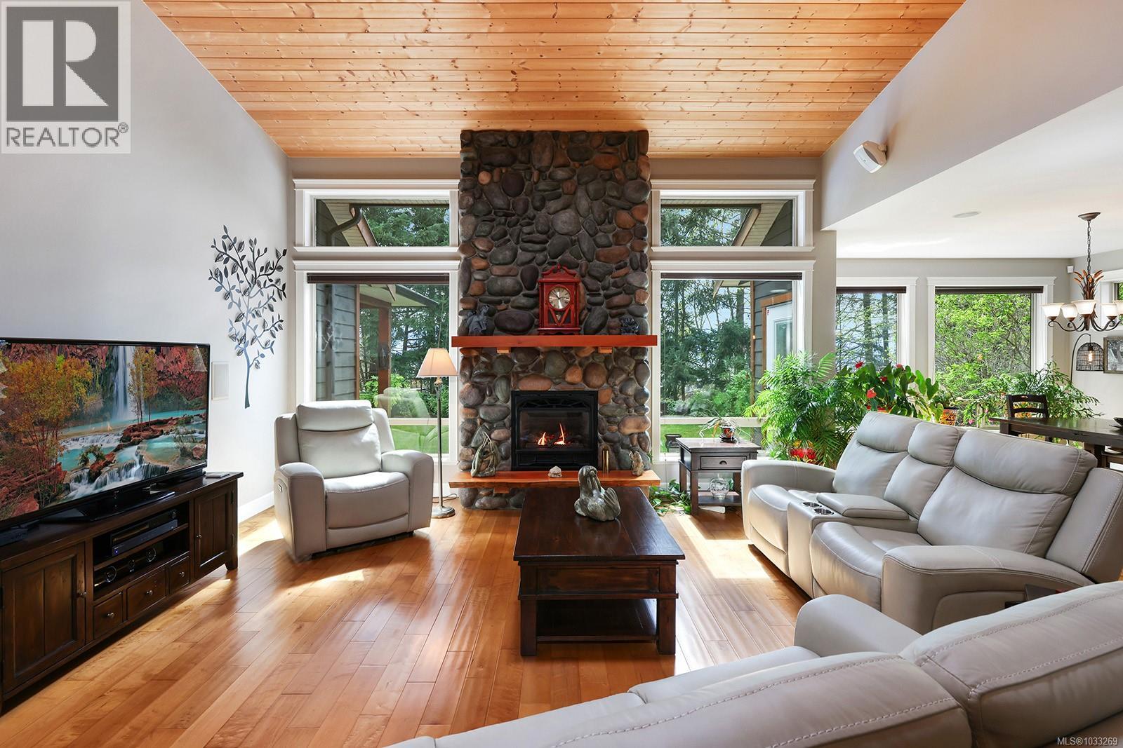 2407 Tutor Dr, Comox, British Columbia  V9M 0A7 - Photo 14 - 1033269