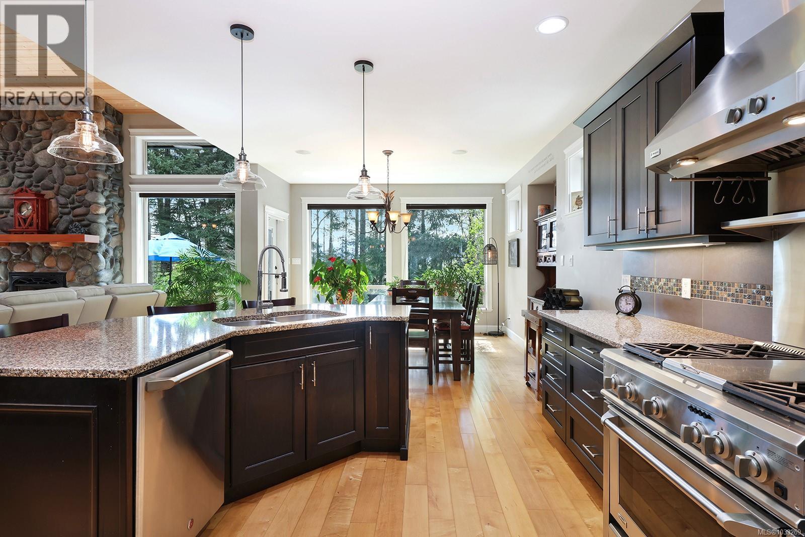 2407 Tutor Dr, Comox, British Columbia  V9M 0A7 - Photo 19 - 1033269