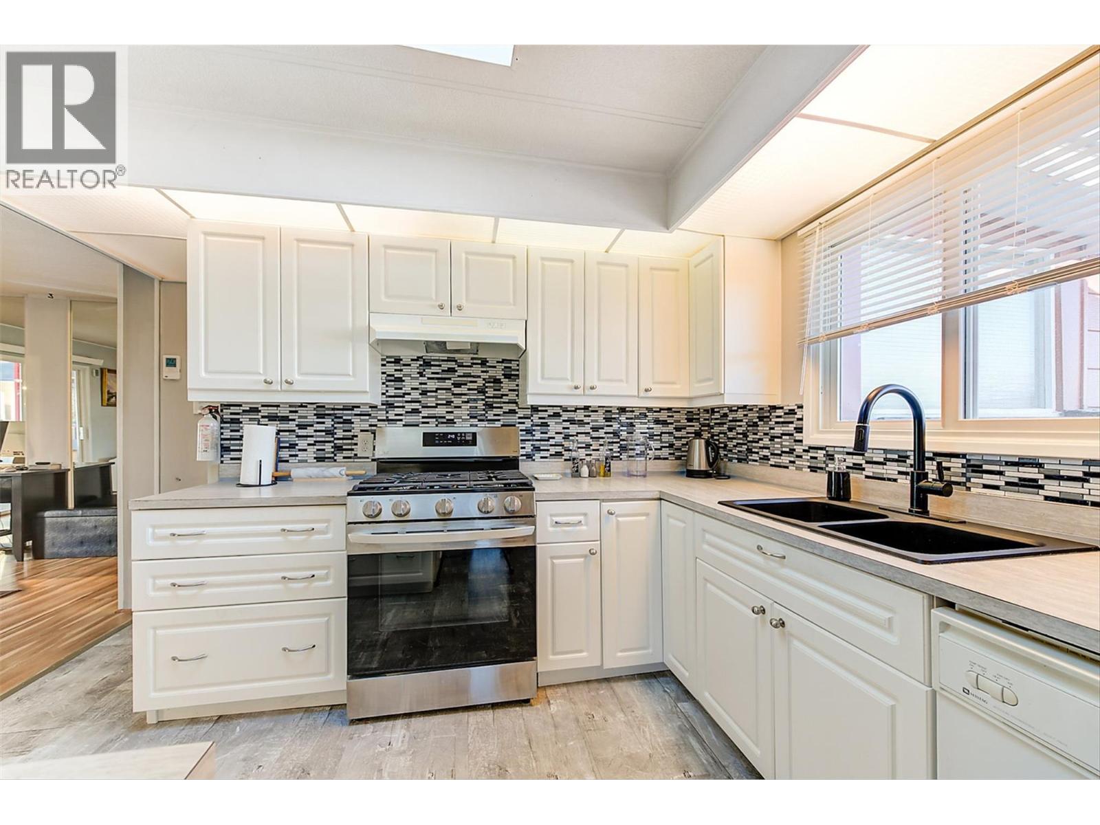 2098 Boucherie Road Unit# 52, West Kelowna, British Columbia  V4T 2A5 - Photo 34 - 10384046