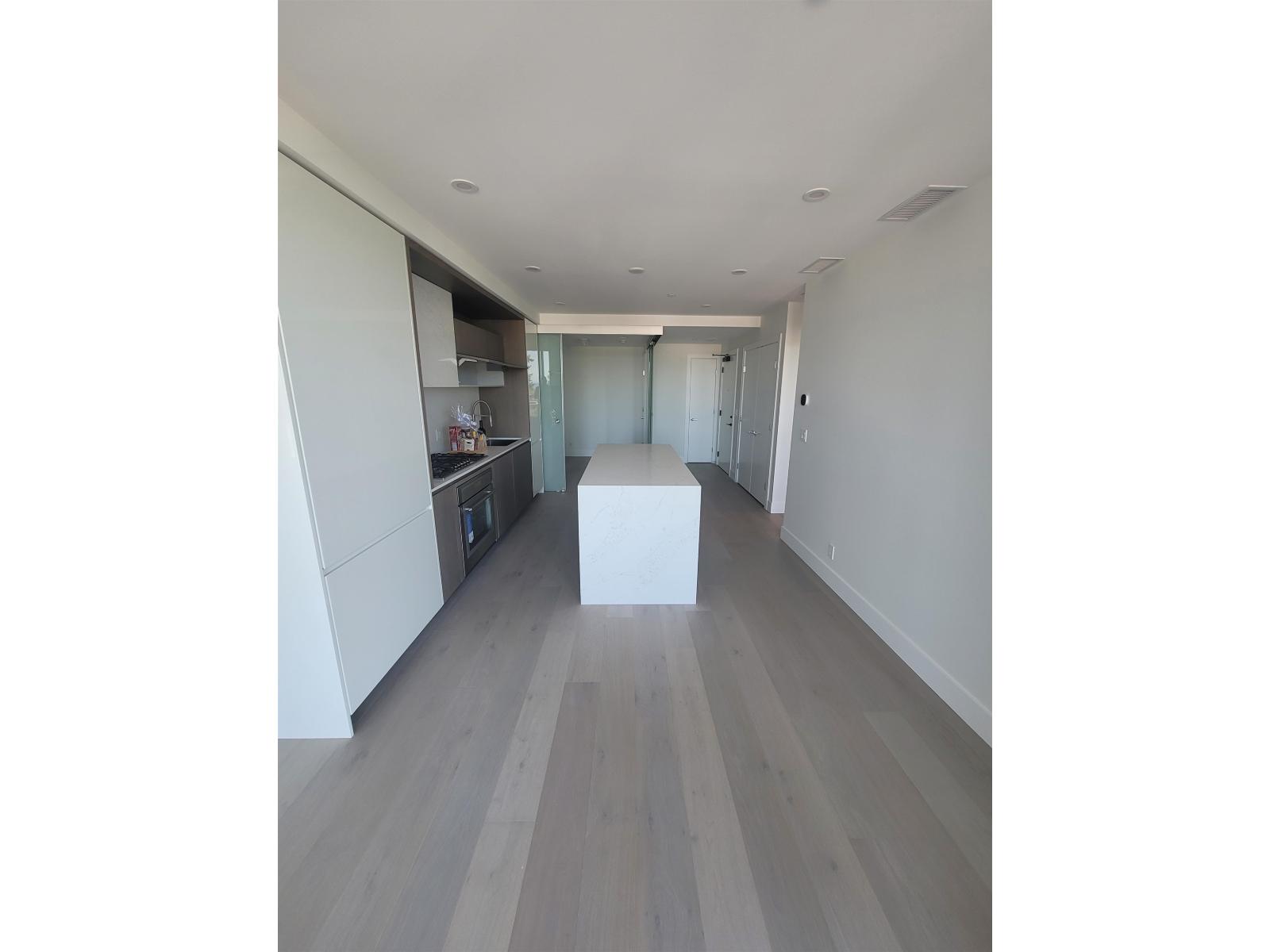 417 1342 Johnston Road, White Rock, British Columbia  V4B 0C7 - Photo 2 - R3115335