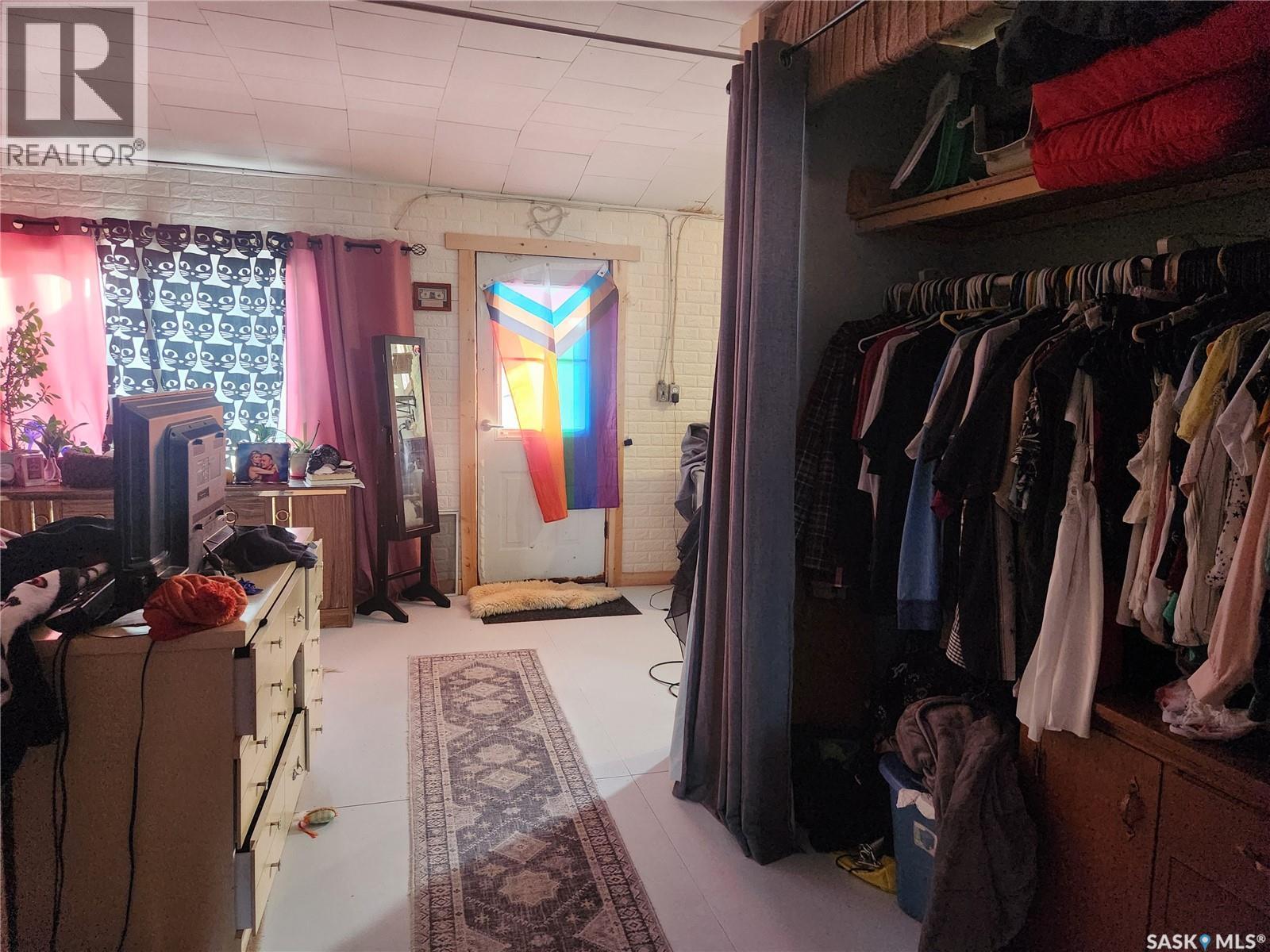 421 4th Street, Chaplin, Saskatchewan  S0H 0V0 - Photo 20 - SK028646