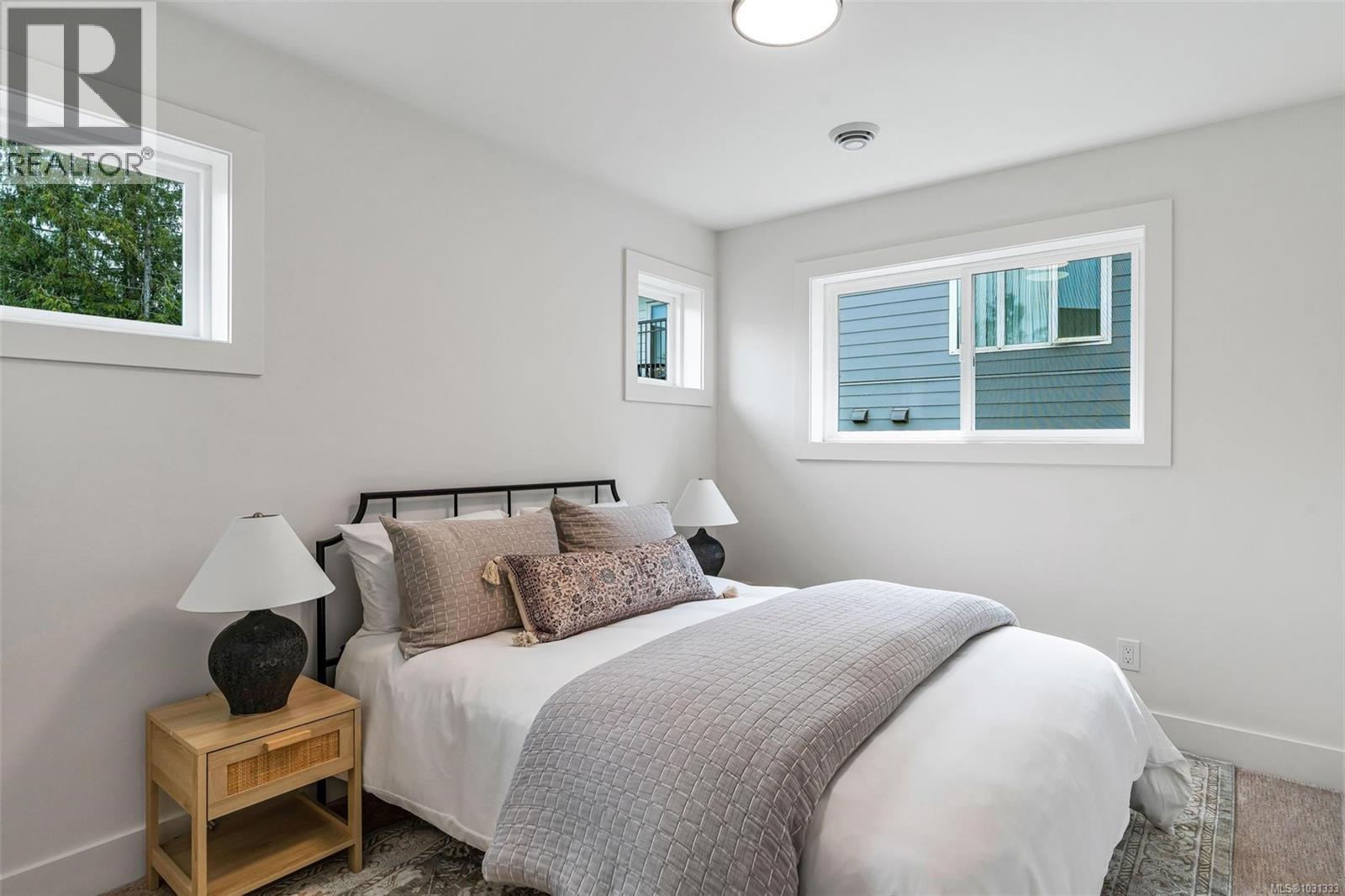 4 10145 Fifth St, Sidney, British Columbia  V8L 2X8 - Photo 24 - 1031333