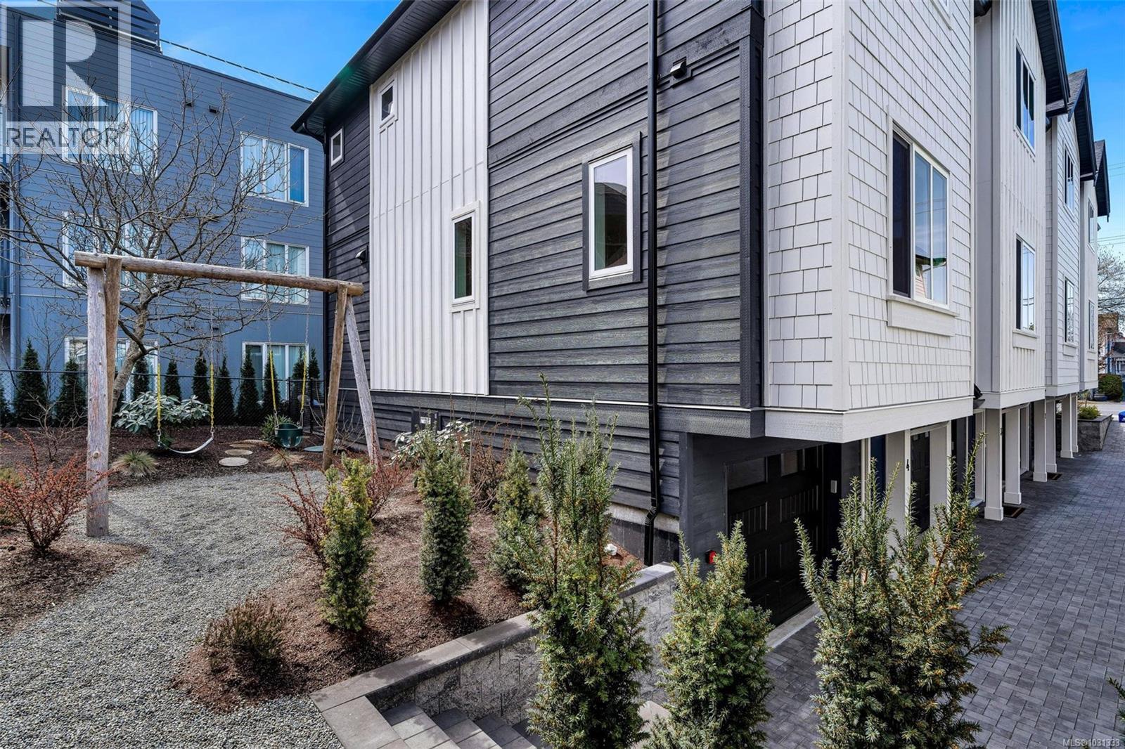 4 10145 Fifth St, Sidney, British Columbia  V8L 2X8 - Photo 34 - 1031333