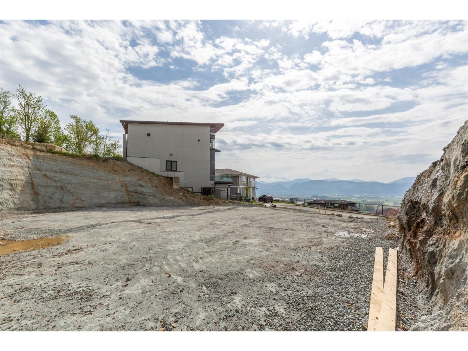 36483 Estevan Court, Abbotsford, British Columbia  V3G 0B2 - Photo 7 - R3113375