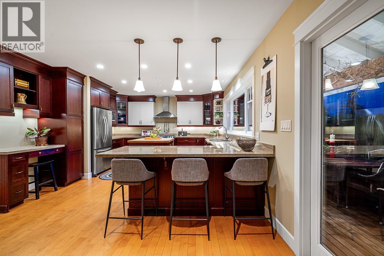 2374 Nelson Avenue, West Vancouver, British Columbia  V7V 2R2 - Photo 9 - R3111861