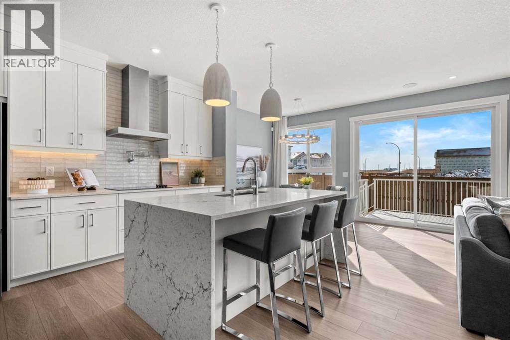 207 Huxland Path NE, Calgary, Alberta  T2A 5Z9 - Photo 7 - A2298338