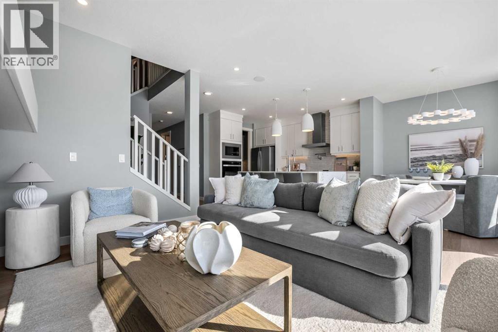 207 Huxland Path NE, Calgary, Alberta  T2A 5Z9 - Photo 5 - A2298338