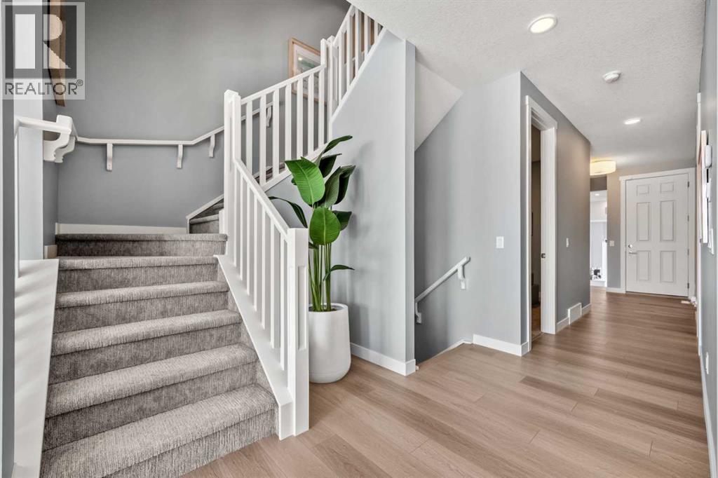 207 Huxland Path NE, Calgary, Alberta  T2A 5Z9 - Photo 18 - A2298338