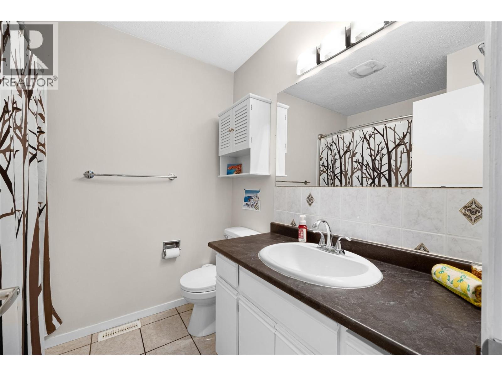 1472 Columbia Street, Penticton, British Columbia  V2A 3X8 - Photo 22 - 10384417