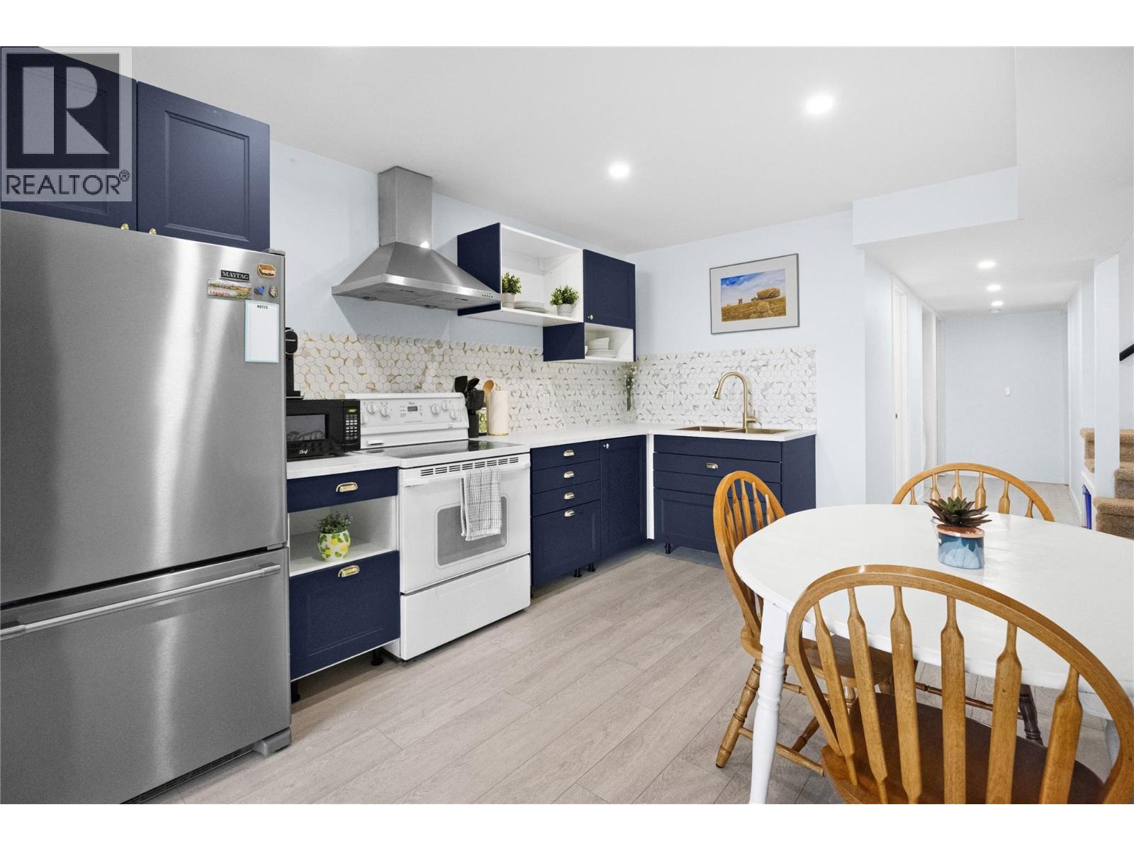 1472 Columbia Street, Penticton, British Columbia  V2A 3X8 - Photo 3 - 10384417