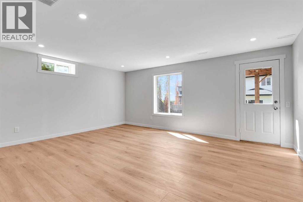 214 Royal Birch View NW, Calgary, Alberta  T3G 5J8 - Photo 26 - A2303686