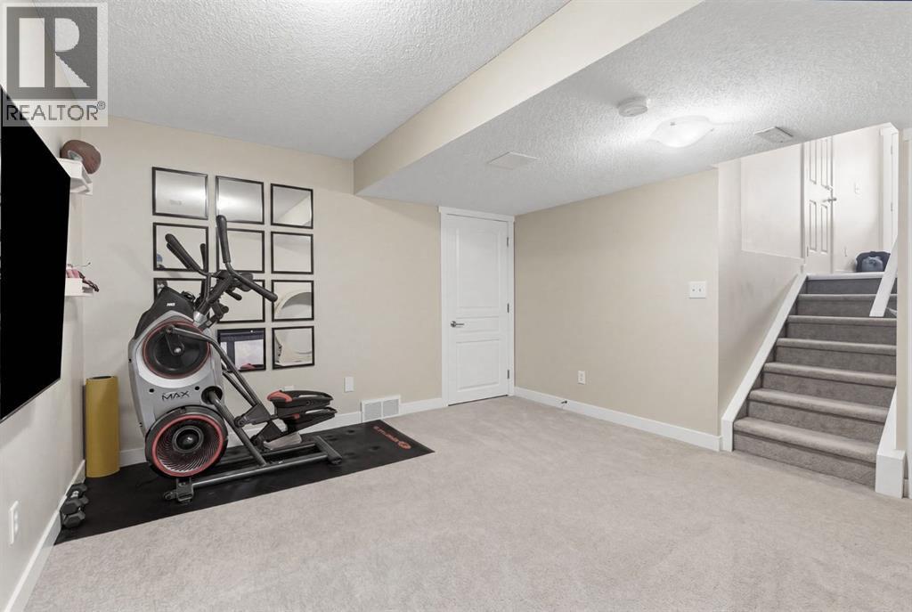 71 Cimarron Vista Gardens, Okotoks, Alberta  T1S 0G3 - Photo 28 - A2303911