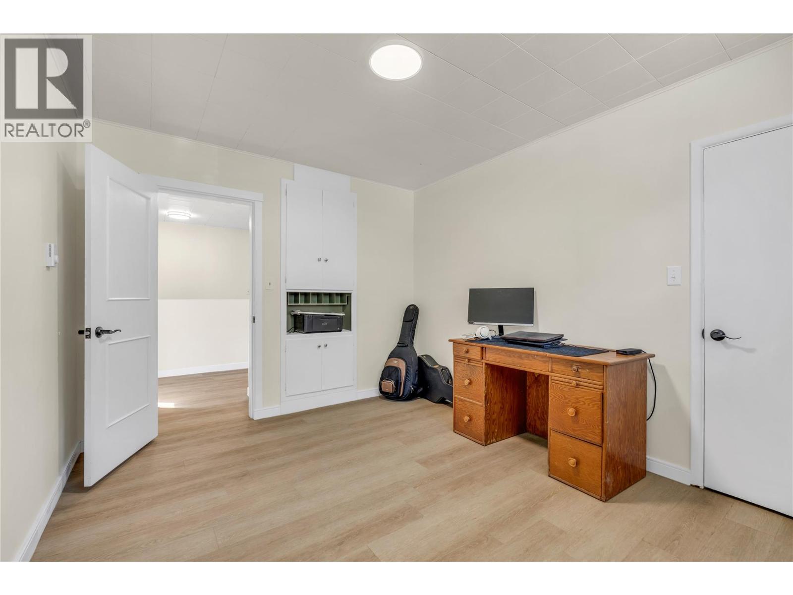 4609 6th Avenue, Okanagan Falls, British Columbia  V0H 1R5 - Photo 10 - 10384718