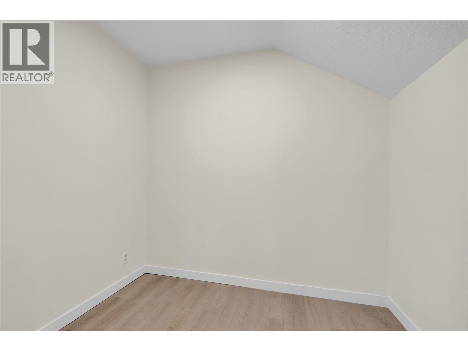 4609 6th Avenue, Okanagan Falls, British Columbia  V0H 1R5 - Photo 32 - 10384718