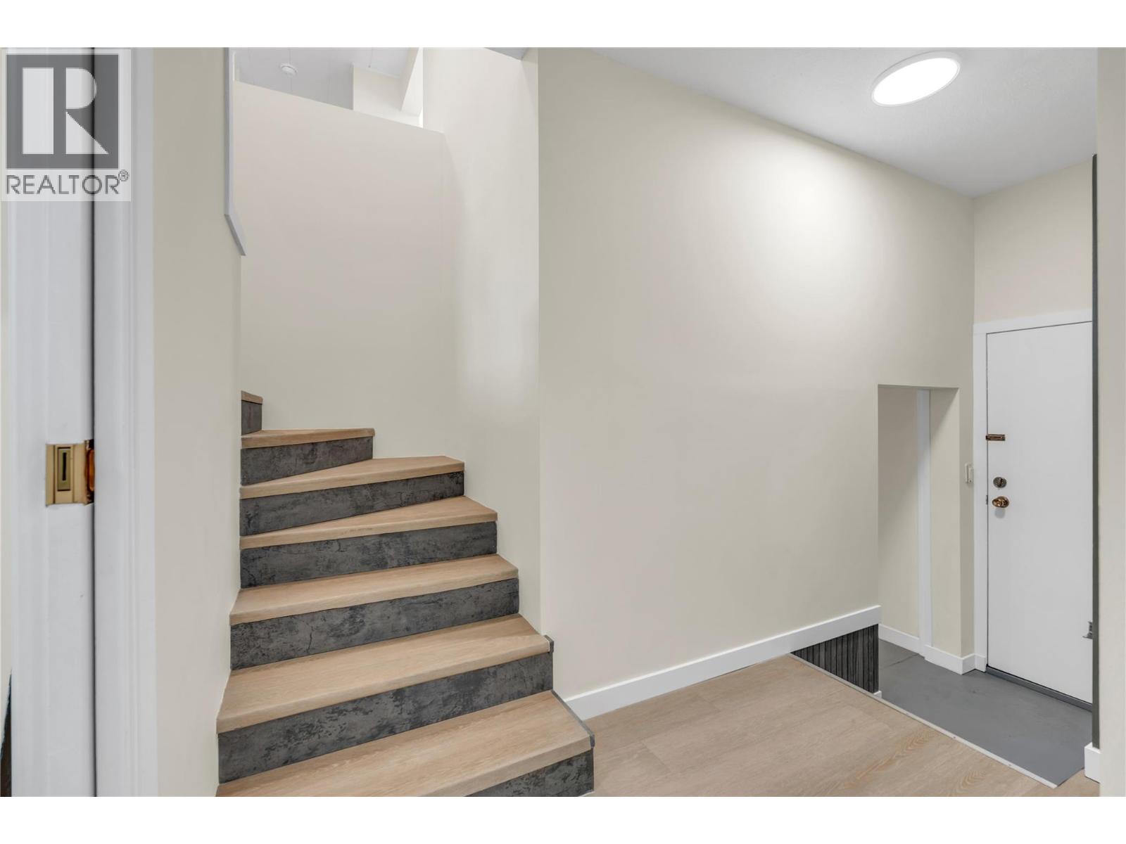 4609 6th Avenue, Okanagan Falls, British Columbia  V0H 1R5 - Photo 28 - 10384718