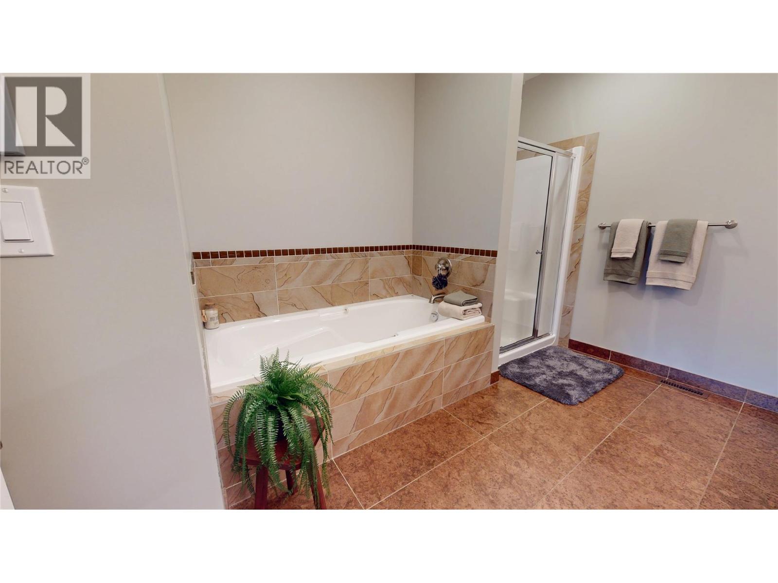 244 Boulder Creek, Cranbrook, British Columbia  V1C 0B4 - Photo 18 - 10384639