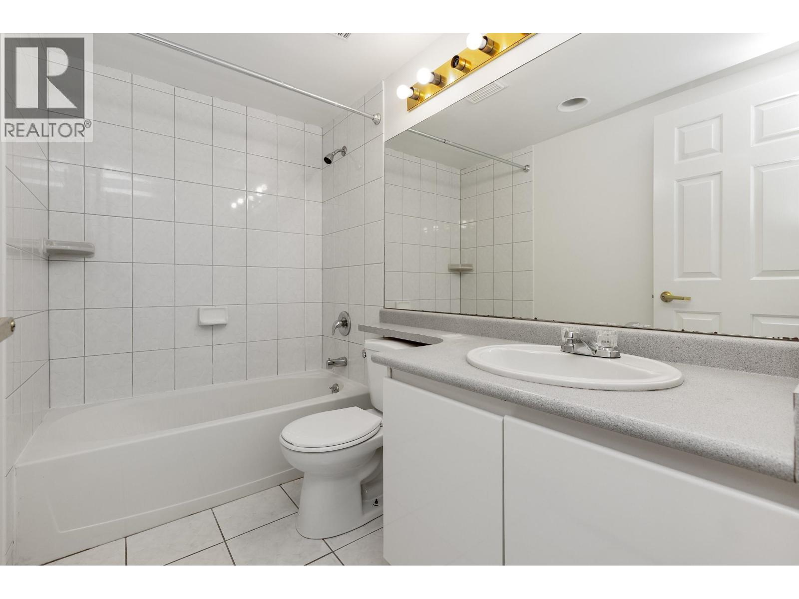 505 9603 Manchester Drive, Burnaby, British Columbia  V3N 4Y7 - Photo 11 - R3115291