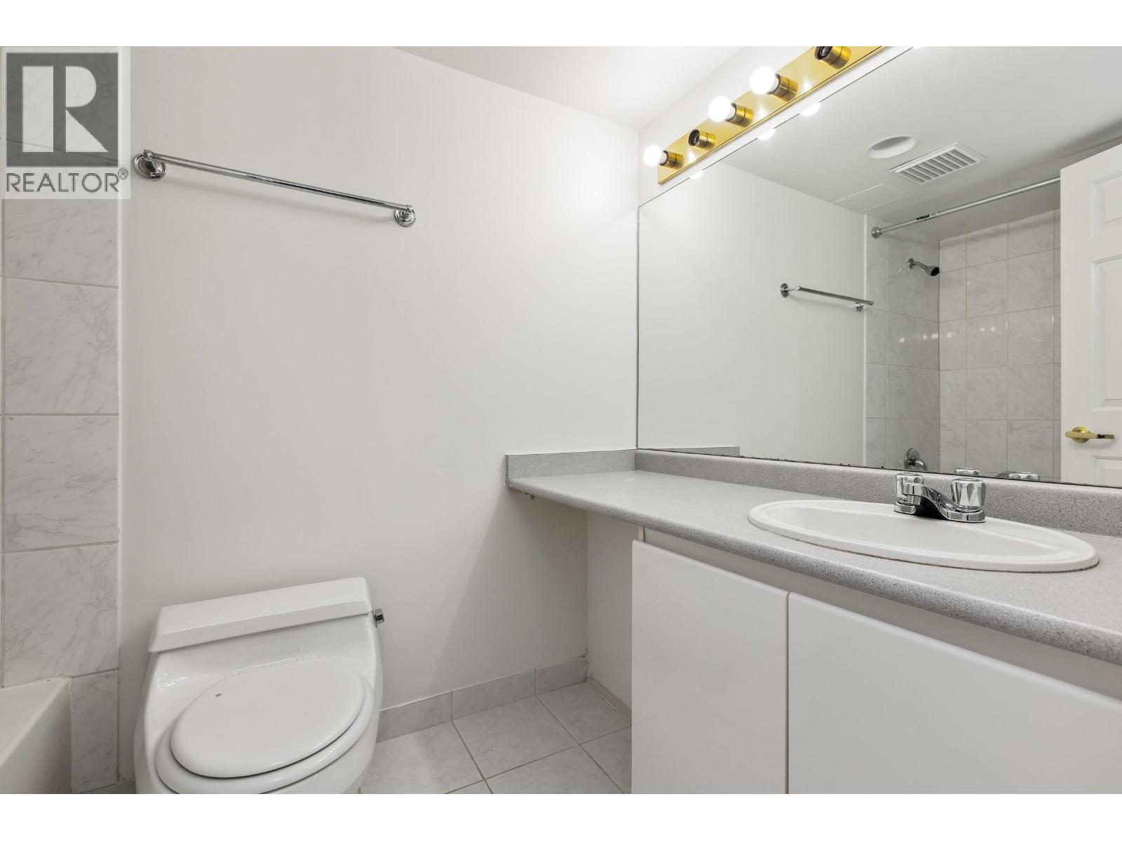 505 9603 Manchester Drive, Burnaby, British Columbia  V3N 4Y7 - Photo 8 - R3115291