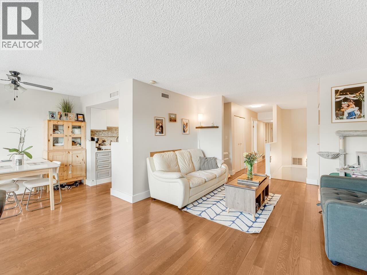 1039 Old Lillooet Road, North Vancouver, British Columbia  V7J 3H6 - Photo 5 - R3115312