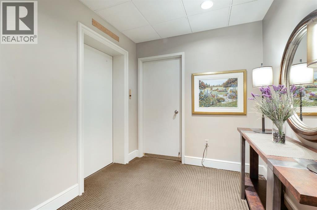 4n, 222 Eagle Ridge Drive SW, Calgary, Alberta  T2V 2V7 - Photo 7 - A2290278