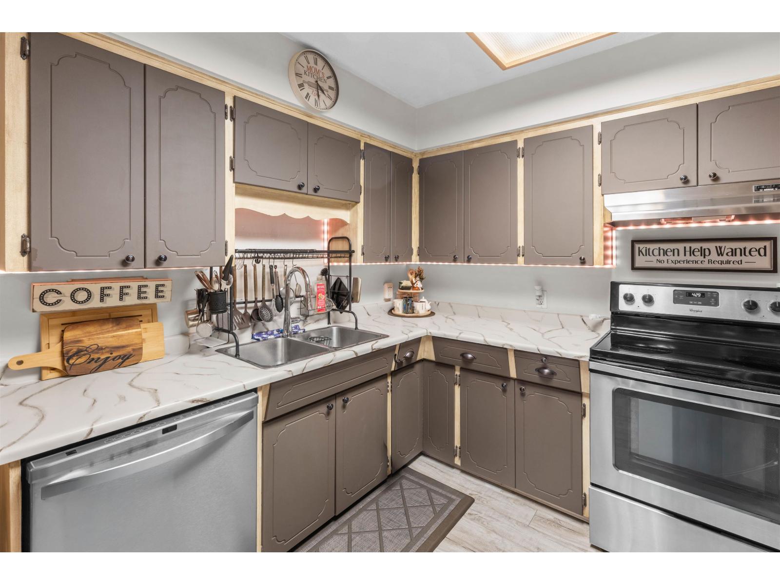 17 2998 Mouat Drive, Abbotsford, British Columbia  V2T 4E6 - Photo 10 - R3112772