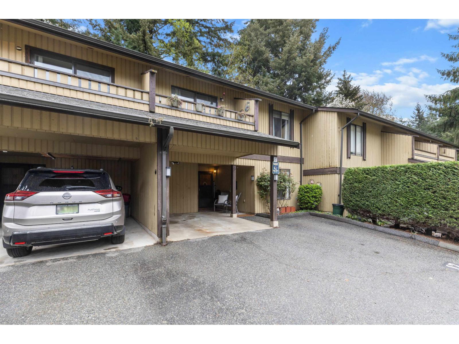 17 2998 Mouat Drive, Abbotsford, British Columbia  V2T 4E6 - Photo 2 - R3112772