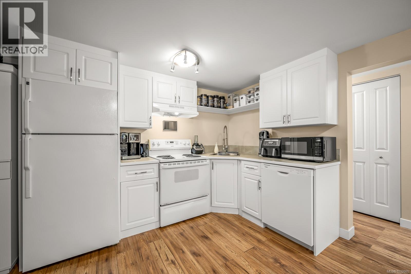 787 Stewart Ave, Courtenay, British Columbia  V9N 3H3 - Photo 45 - 1032665