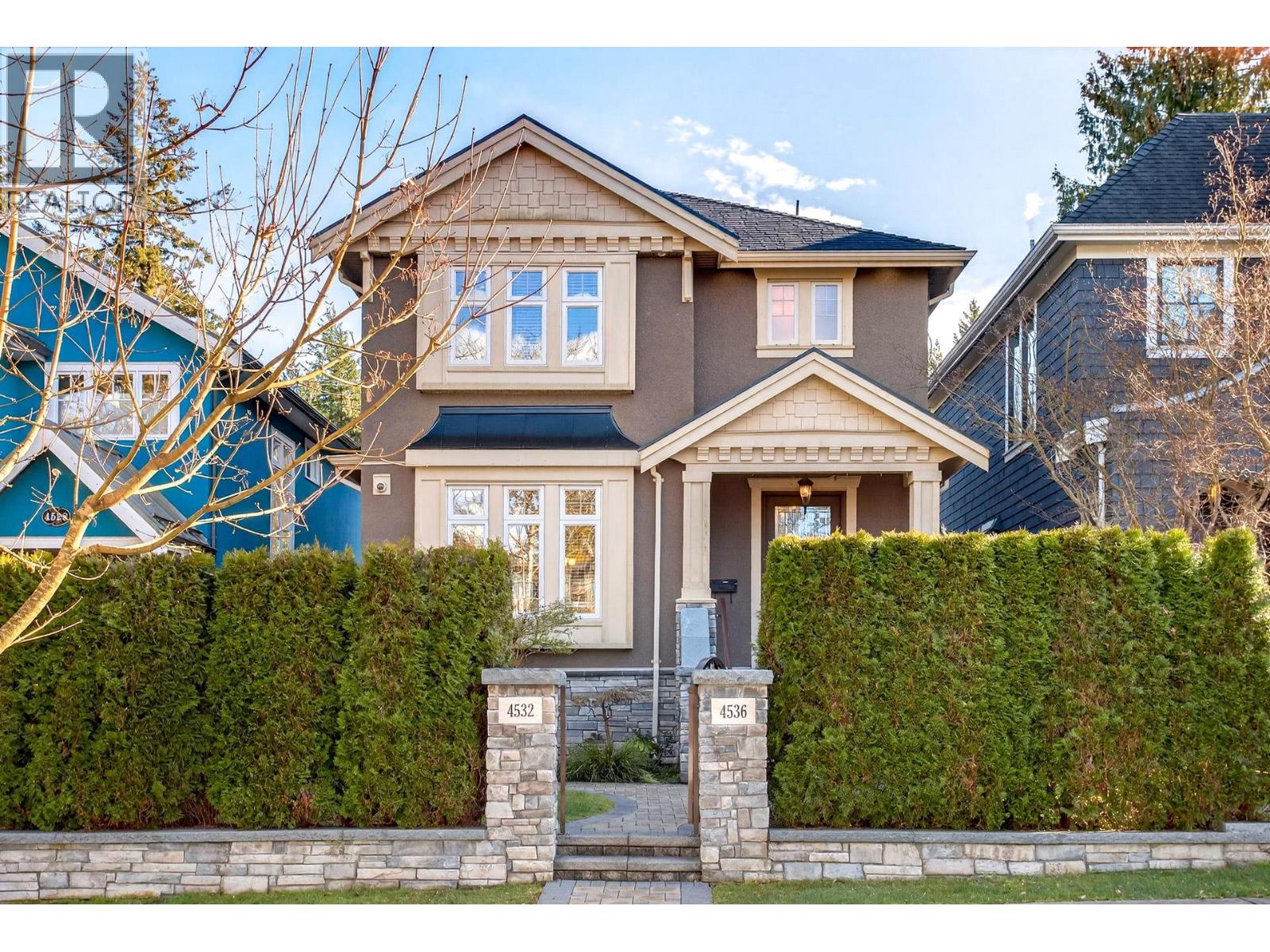 4532 W 15TH AVENUE, vancouver, British Columbia