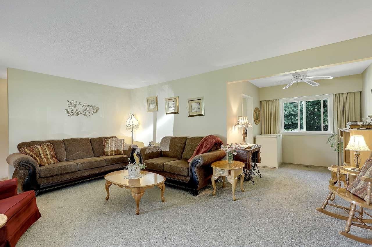 10236 125 Street, Surrey, British Columbia  V3V 4Y4 - Photo 4 - R3115123