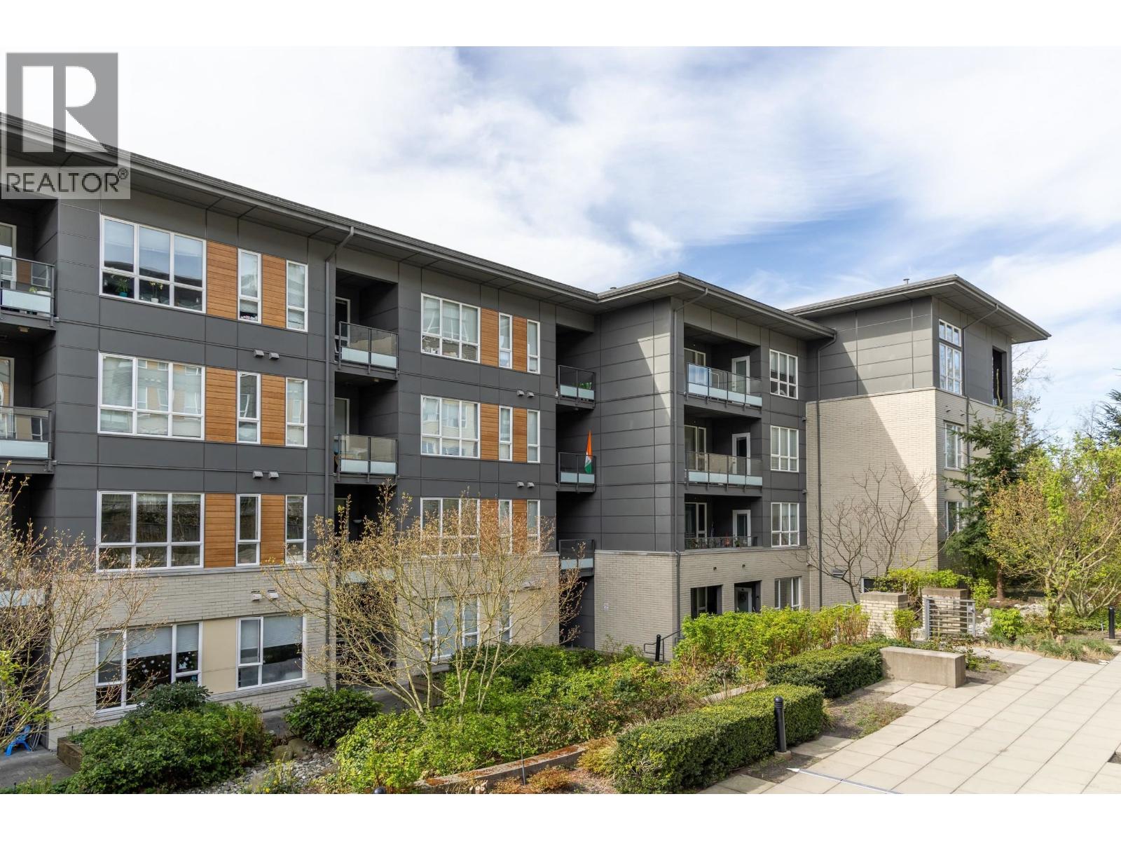 412 9877 University Crescent, Burnaby, British Columbia  V5A 0A7 - Photo 2 - R3115318