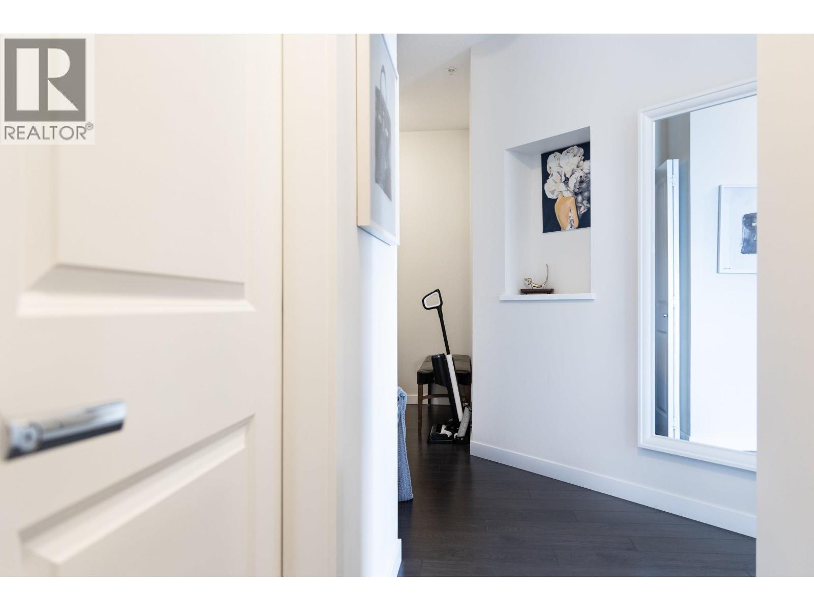 412 9877 University Crescent, Burnaby, British Columbia  V5A 0A7 - Photo 9 - R3115318