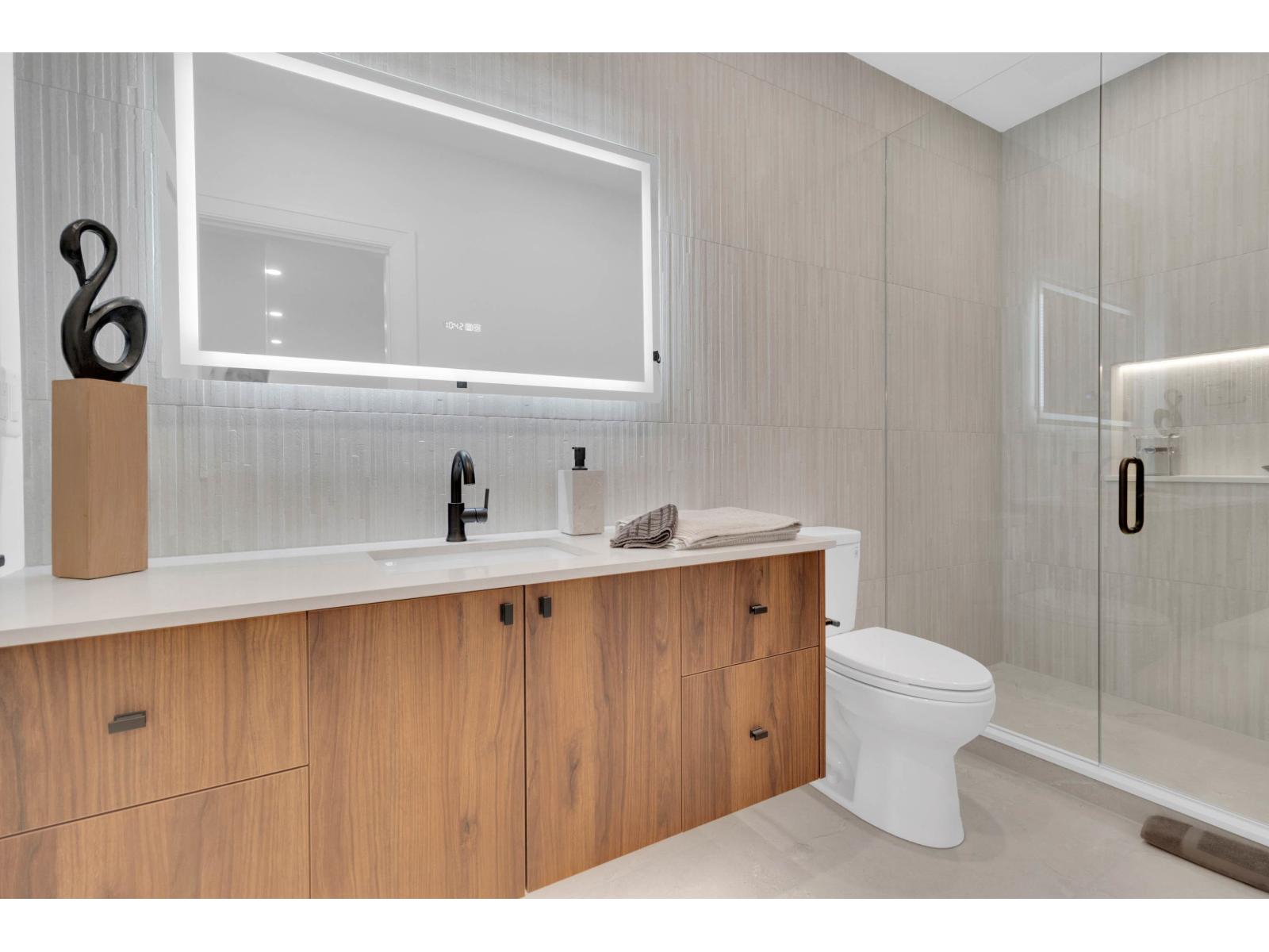 13407 Marine Drive, Surrey, British Columbia  V4A 1G1 - Photo 11 - R3115077