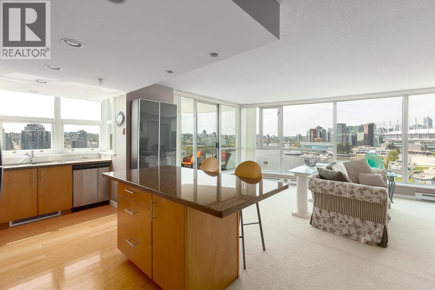 1305 120 Milross Avenue, Vancouver, British Columbia  V6A 4K7 - Photo 8 - R3112327