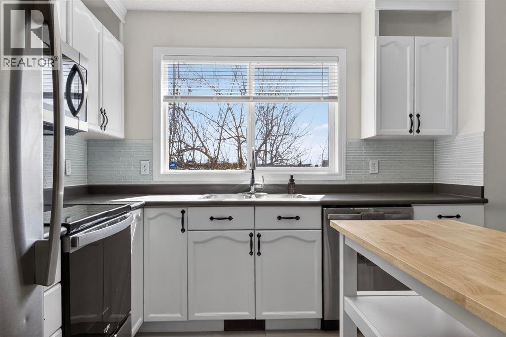 41 Tuscany Springs Gardens NW, Calgary, Alberta  T3L 2R3 - Photo 7 - A2302882