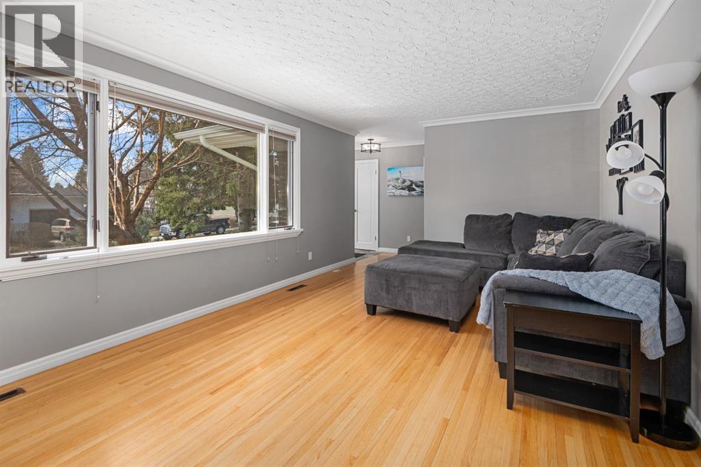 3144 Breen Crescent Nw, Calgary, Alberta  T2L 1S7 - Photo 8 - A2304463