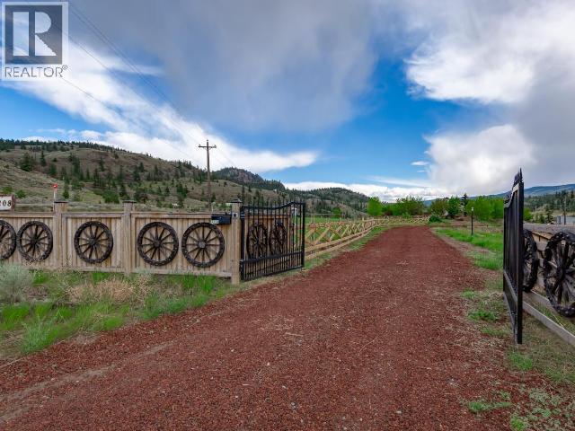 5208 Trans Canada Highway, Kamloops, British Columbia  V1S 2A5 - Photo 11 - 10384663