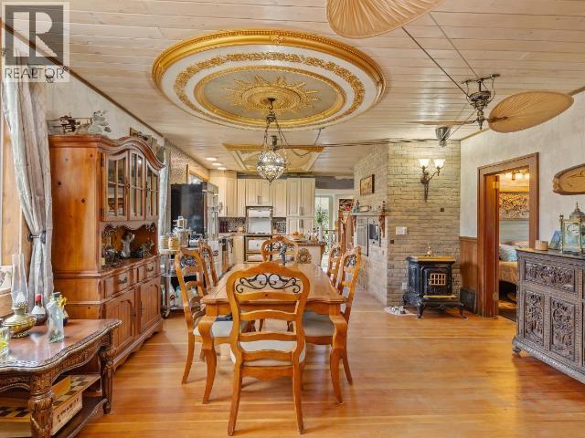 5208 Trans Canada Highway, Kamloops, British Columbia  V1S 2A5 - Photo 23 - 10384663