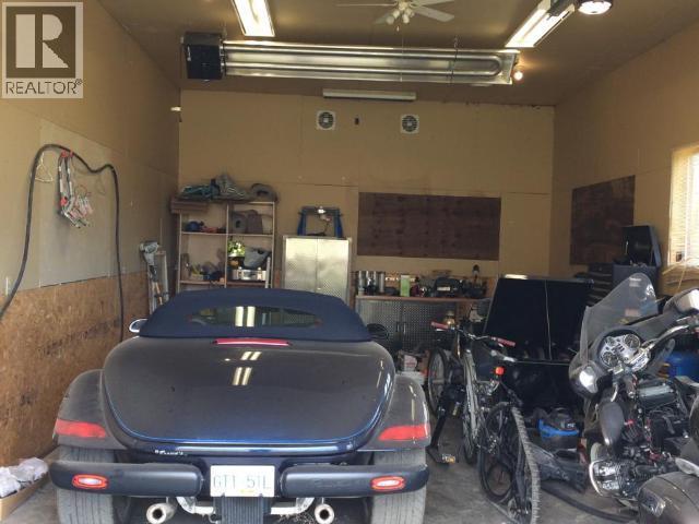 5208 Trans Canada Highway, Kamloops, British Columbia  V1S 2A5 - Photo 47 - 10384663