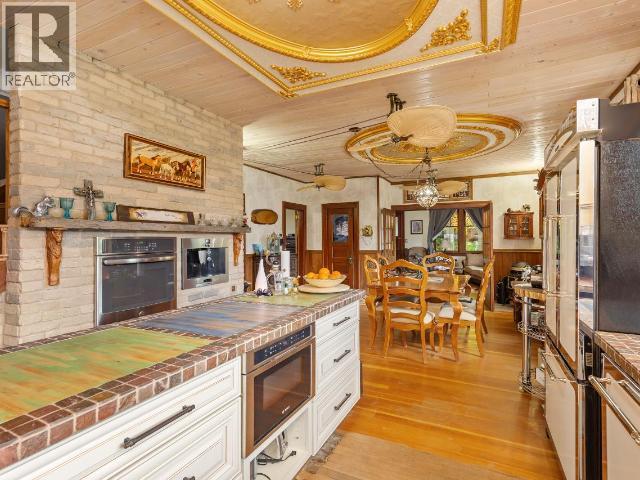 5208 Trans Canada Highway, Kamloops, British Columbia  V1S 2A5 - Photo 16 - 10384663