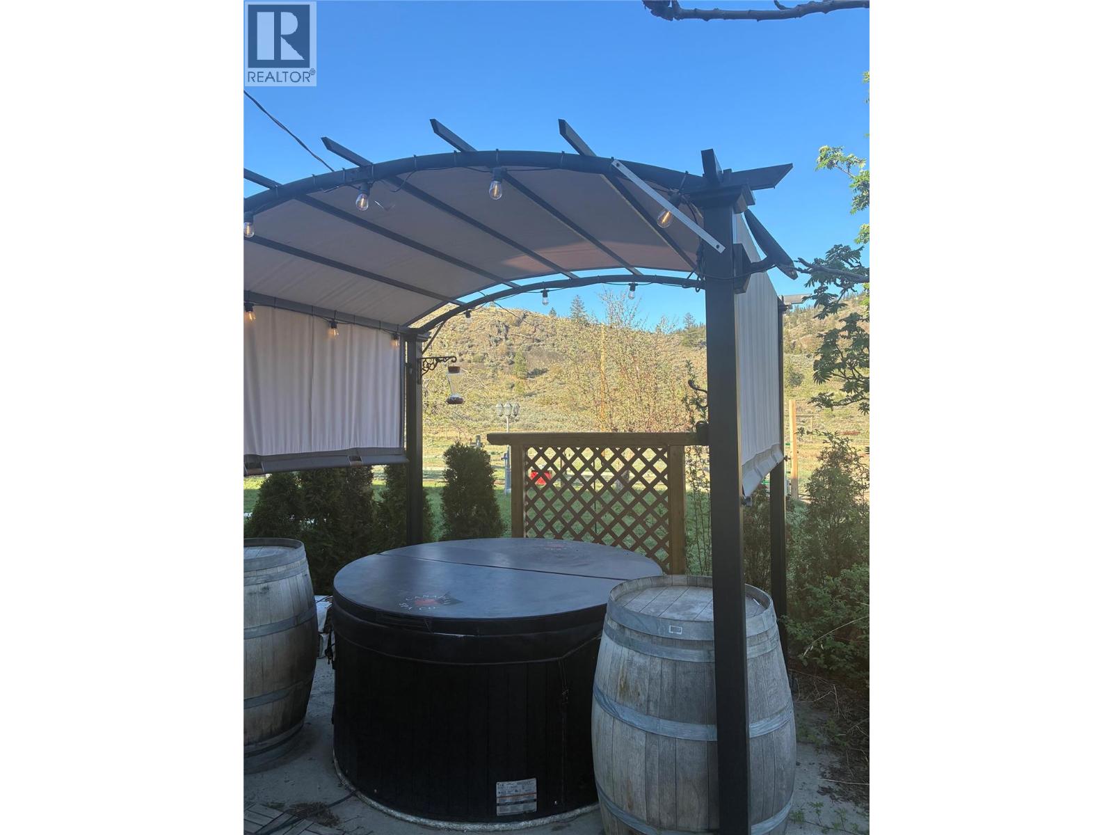 5208 Trans Canada Highway, Kamloops, British Columbia  V1S 2A5 - Photo 49 - 10384663