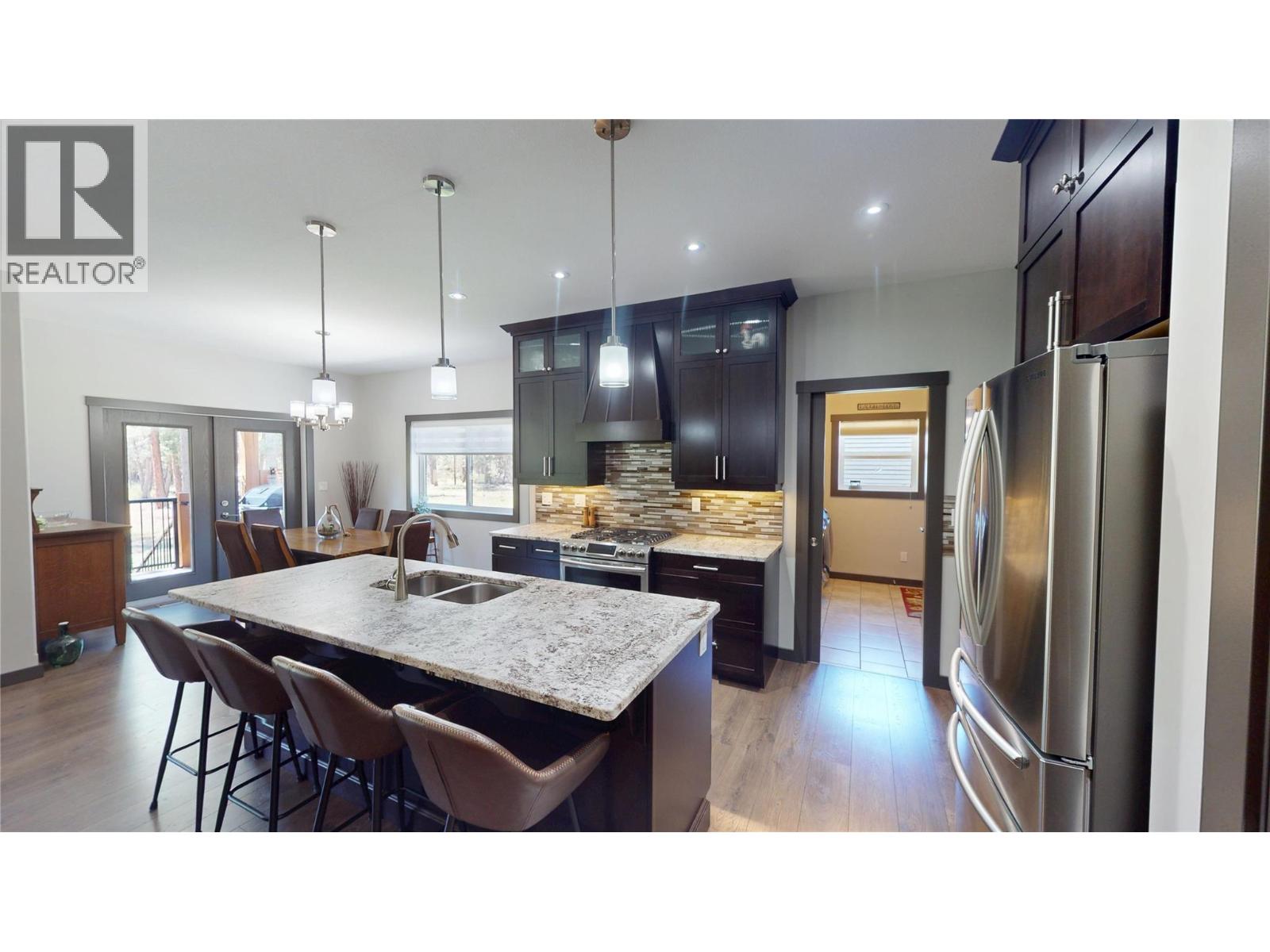 117 River Drive, Cranbrook, British Columbia  V1C 0C6 - Photo 9 - 10384689