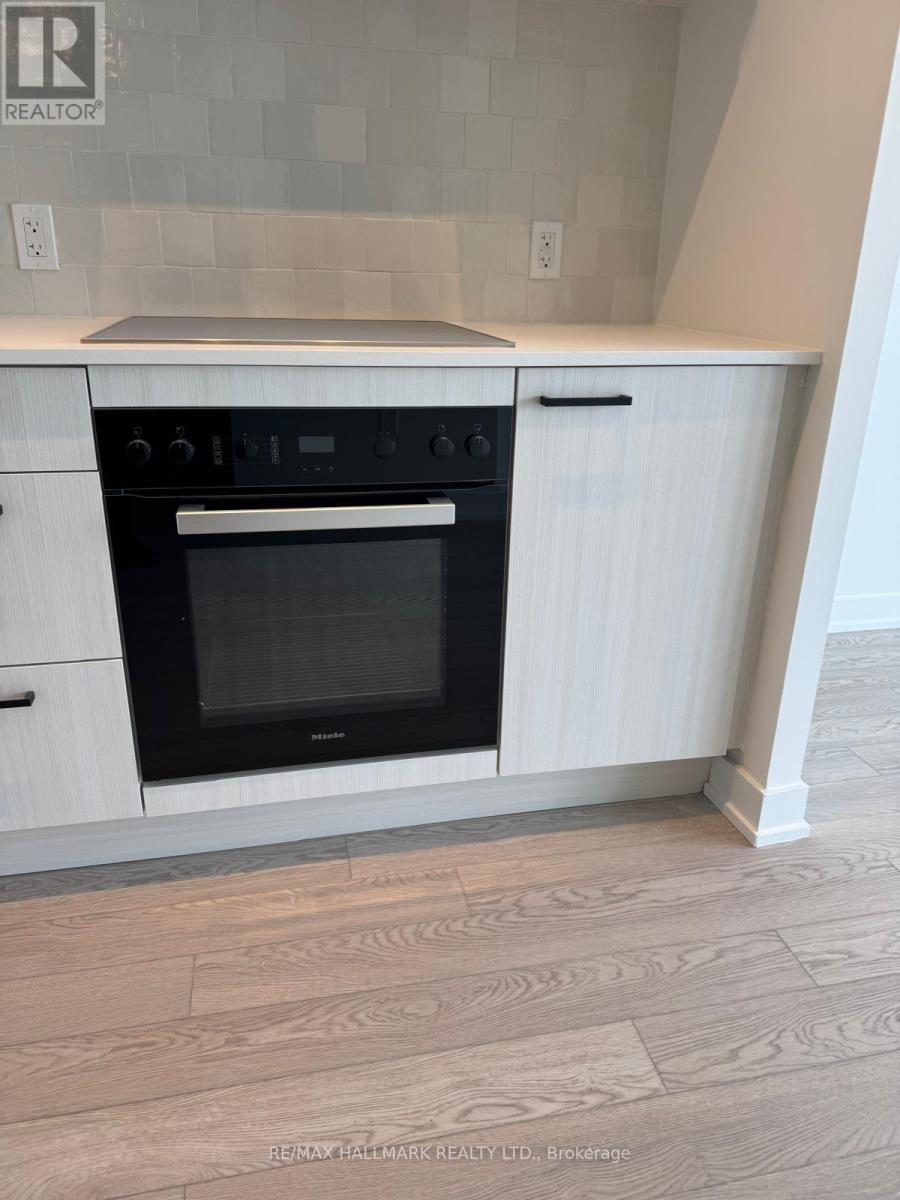 3408 - 1 Quarrington Lane, Toronto, Ontario  M3C 0S4 - Photo 23 - C13031826