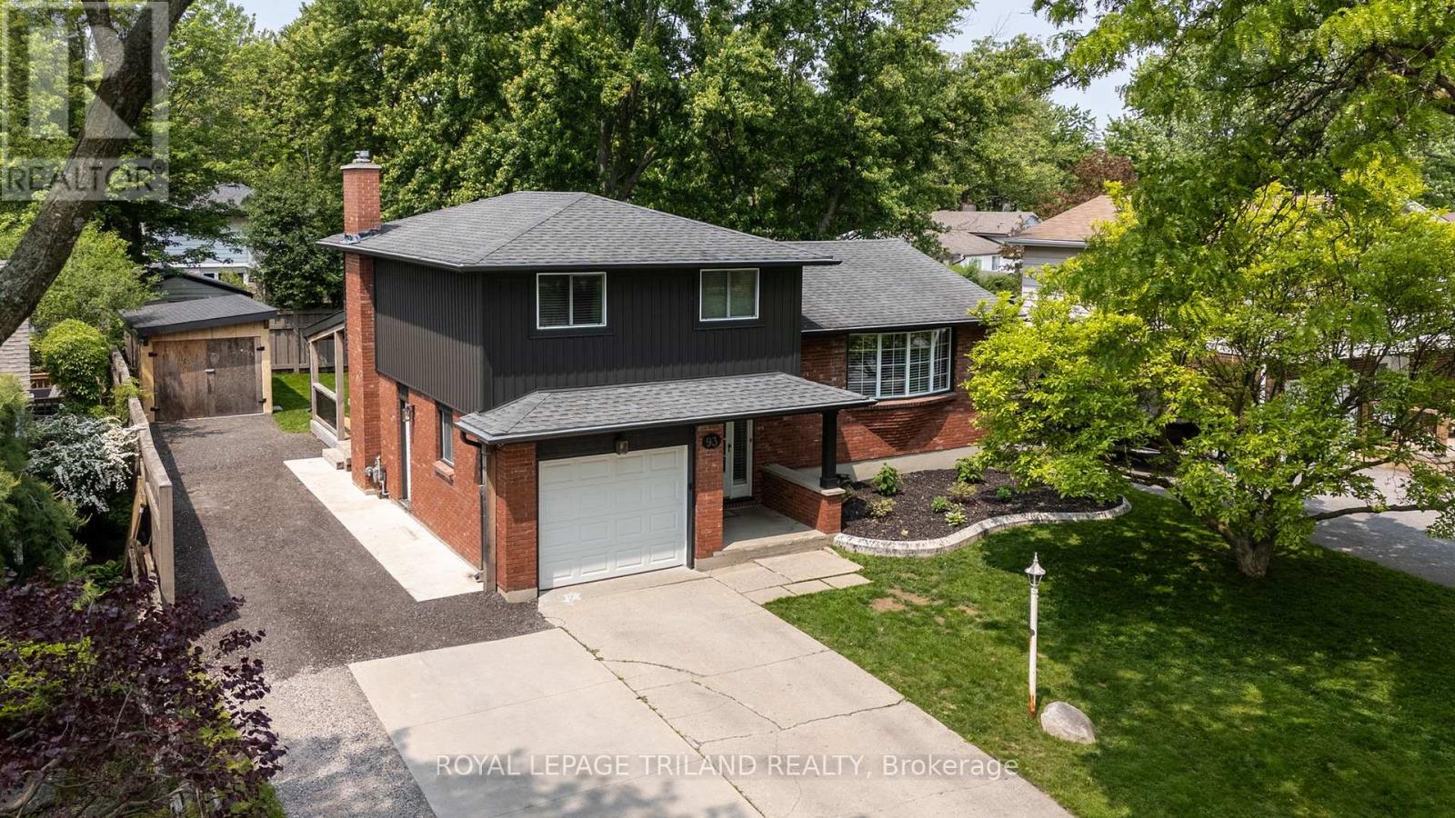 93 ST LAWRENCE BOULEVARD, London South, Ontario