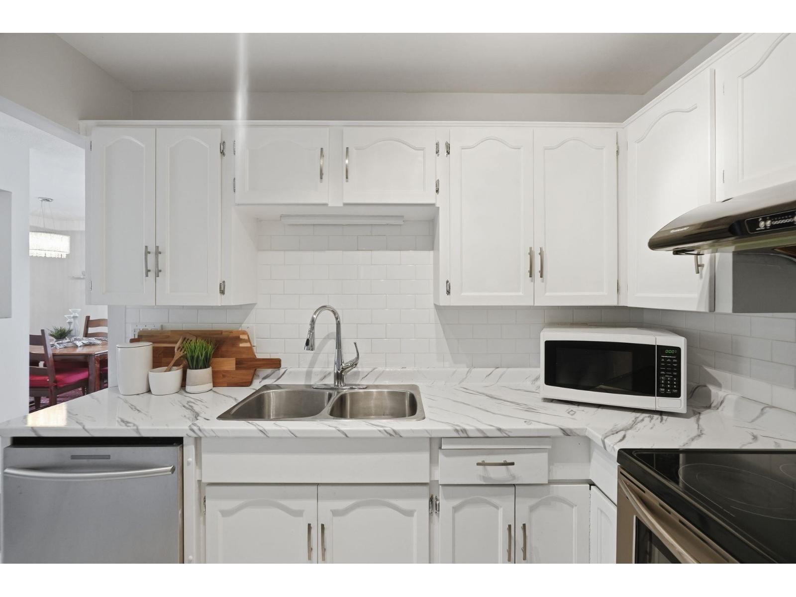 101 2414 Church Street, Abbotsford, British Columbia  V2T 3J7 - Photo 6 - R3114198