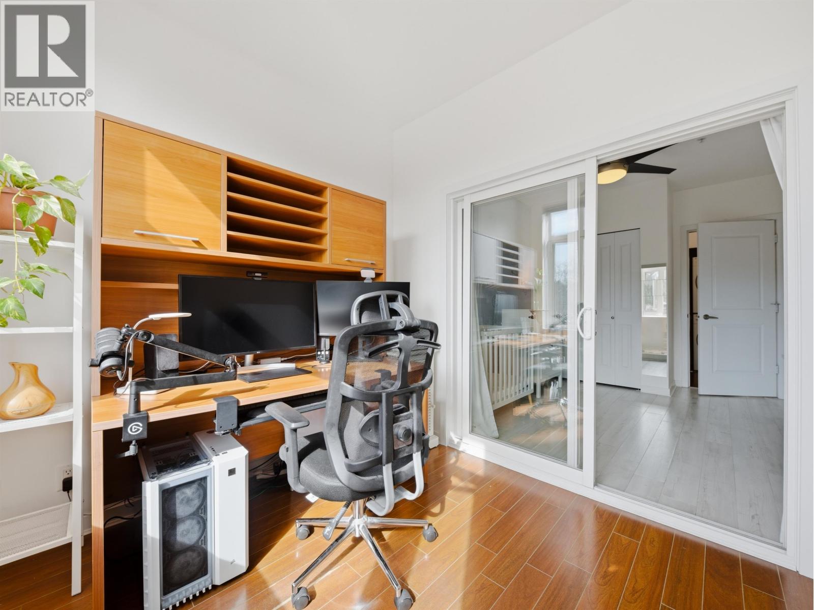 302 4479 W 10th Avenue, Vancouver, British Columbia  V6R 2H8 - Photo 13 - R3108667