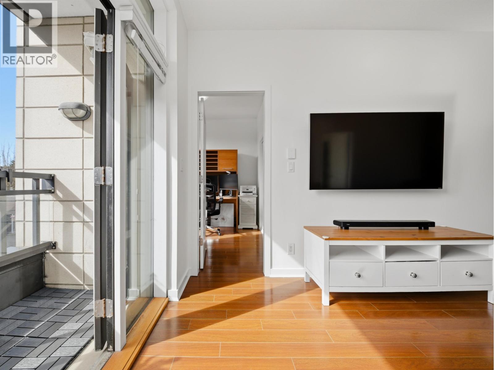 302 4479 W 10th Avenue, Vancouver, British Columbia  V6R 2H8 - Photo 11 - R3108667