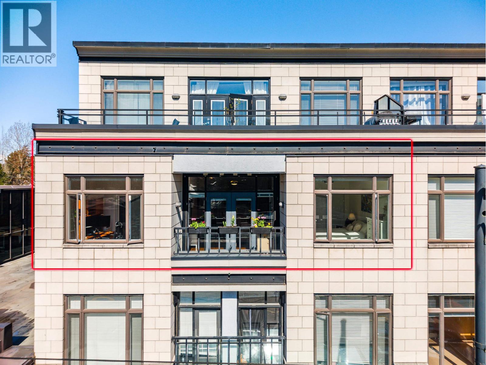 302 4479 W 10th Avenue, Vancouver, British Columbia  V6R 2H8 - Photo 2 - R3108667