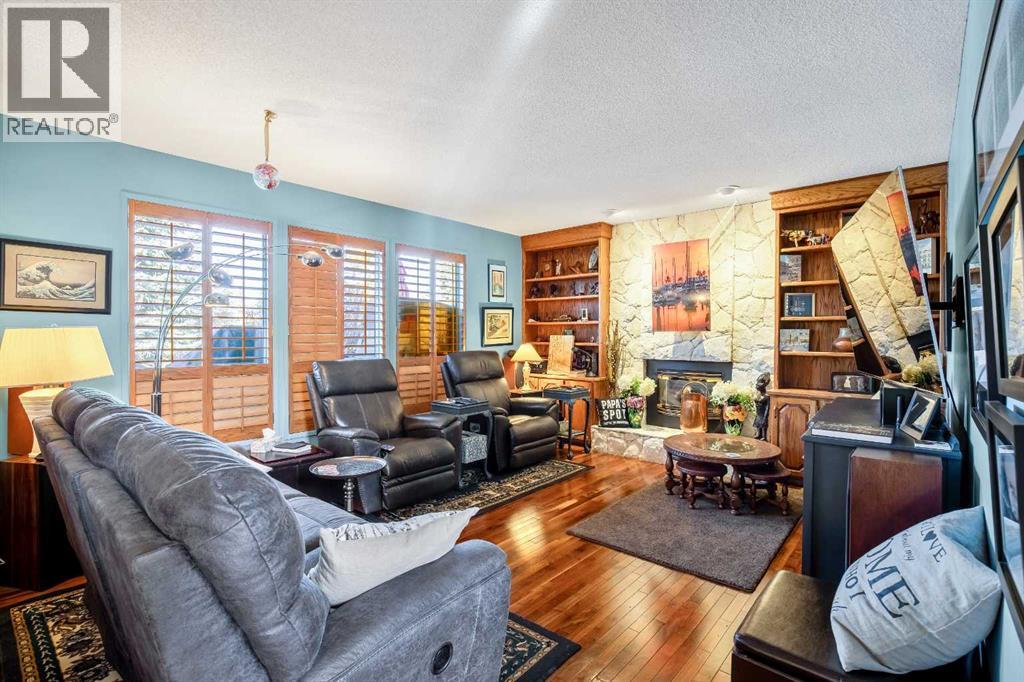 135 Canter Place SW, Calgary, Alberta  T2W 5M9 - Photo 13 - A2292964